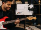 curso de guitarra online gratuito com certificado para iniciantes